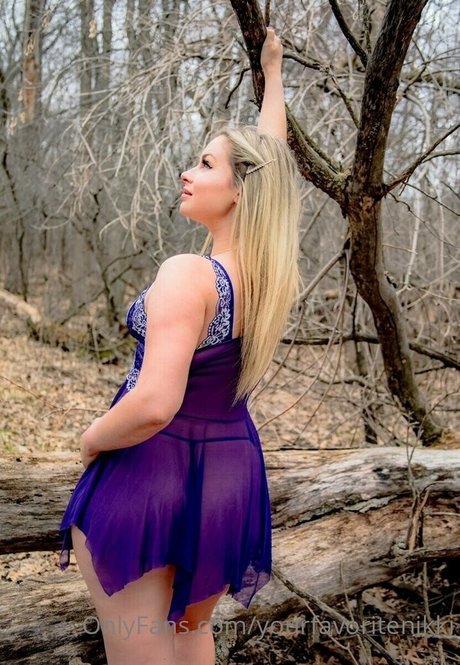 Nikki Baker modelo porno galerías