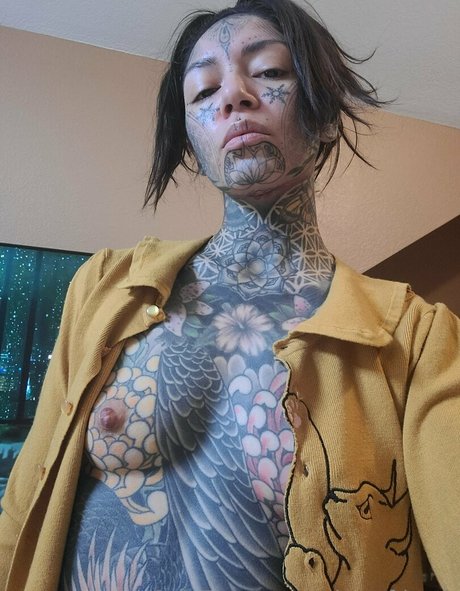 prismofdeath modelo hd foto