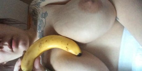 Winter Pierzina modèle xxx img