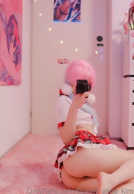 Bunny Alina Kim estrella porno desnuda galerías