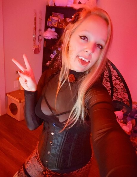 kinkypinkkitty actrice parfaite img