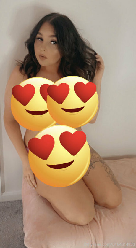 tashag18 estrella porno agradable foto