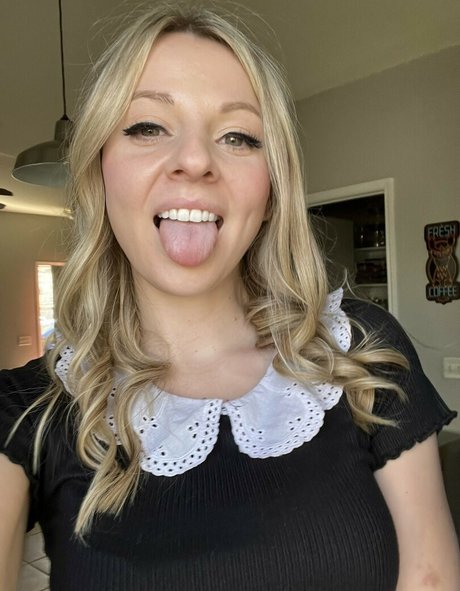 nerd de tetas grandes onlyfans perfecto de alta calidad foto