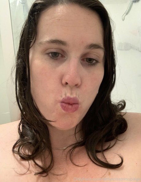 dirtymisstresspaige modelo imagen