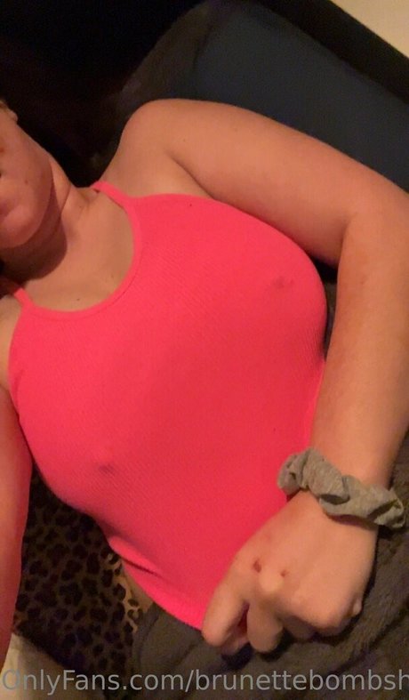 brunettebombshell13 actrice xxx galerie