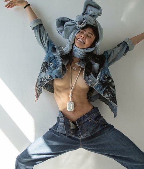 marina mazepa modelo agradable foto