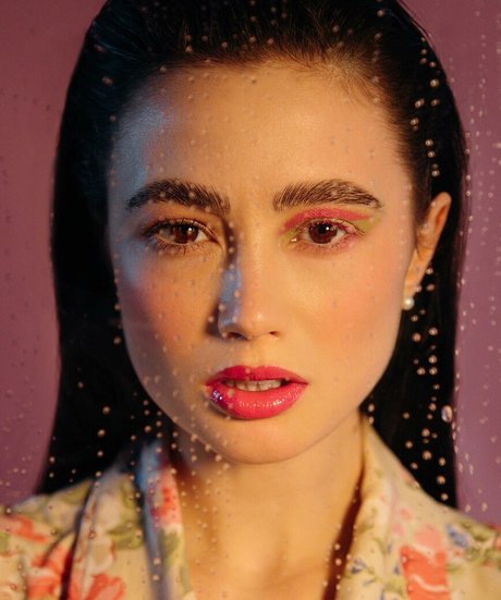 marina mazepa estrella porno atractiva archivo