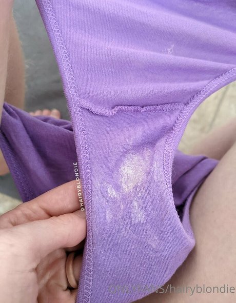 Hairyblondie modelo adulto archivo