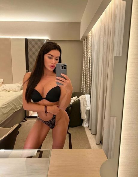 elena the beautiful modèle gratuit collection