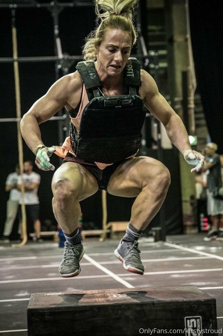 musclegirl31 estrella atractiva foto