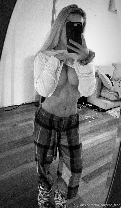 tia carrera free modelo superior galería