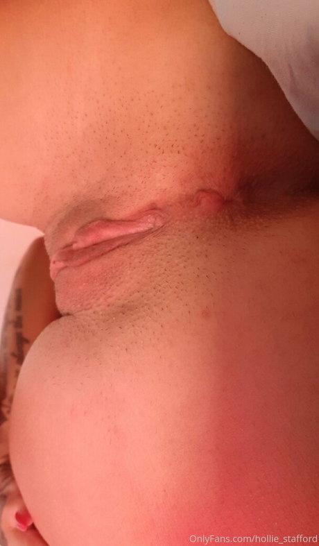 Hollie Stafford étoile érotique des photos