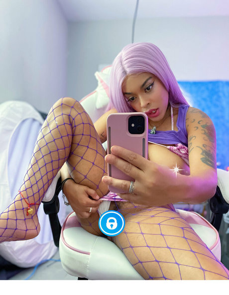 soykaylinda2 erotic model gallery