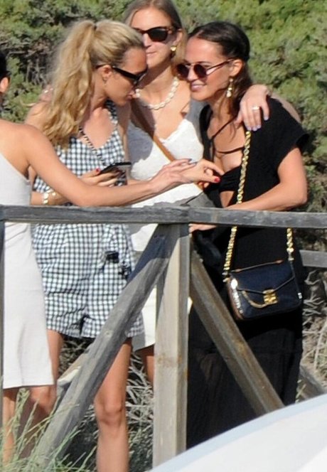 Alicia Vikander star nudes galleries