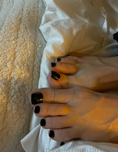 flirtypaws actrice chaude galerie