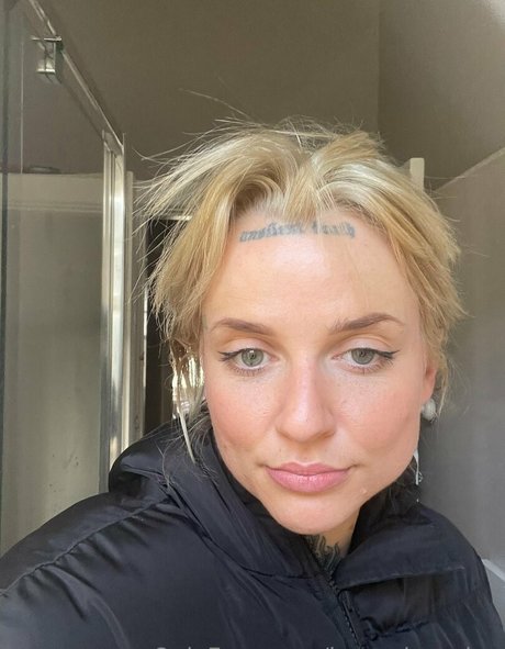 lavenderquinn desnudos estrella porno fotos