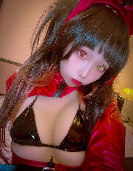 NazoEirian buena estrella porno imágenes