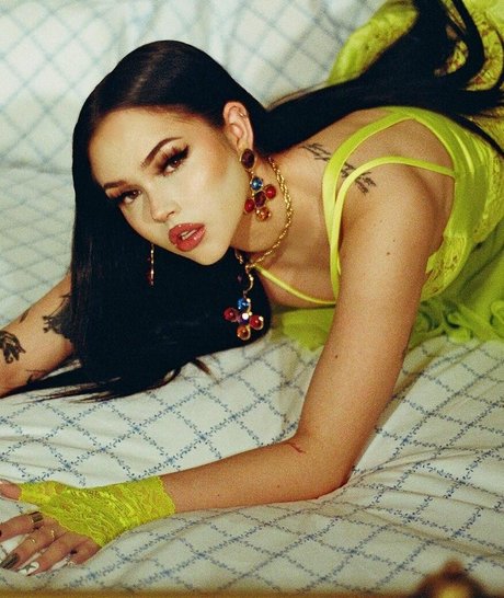 Maggie Lindemann étoile xxx des photos