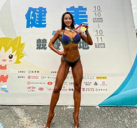 Hot Emma star du porno sexy des photos