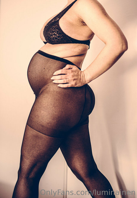 luminainen naked actress photo