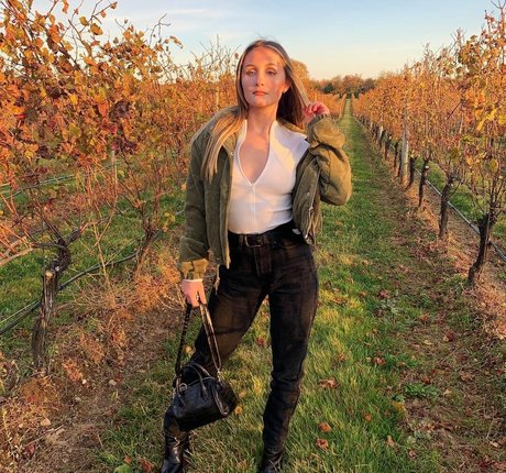 Courtney Craib estrella libre galerías