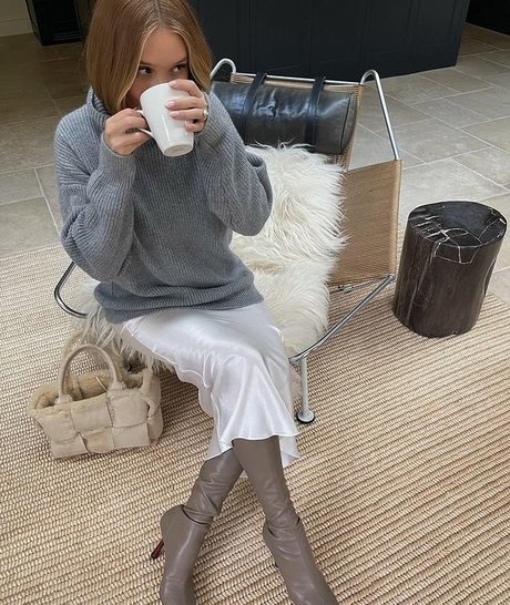 Rosie HW_ jolie actrice photos