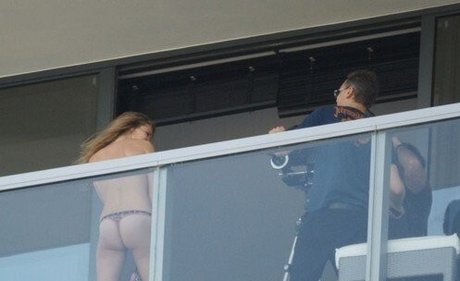 Rosie HW_ star du porno xxx image