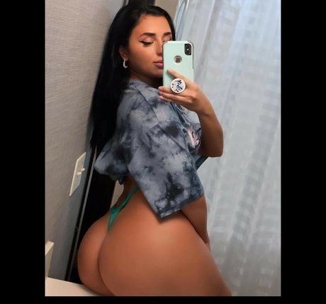 Doom LuckyGirl star du porno parfaite images