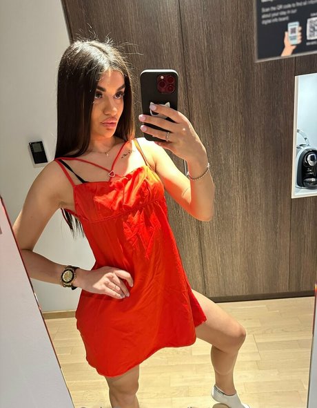 katarina popova actriz libre foto