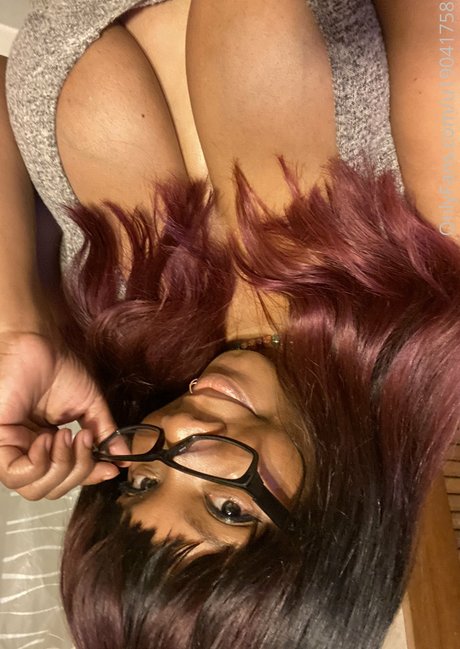 Fearlessaura model pretty images