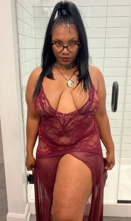 Fearlessaura adult model images