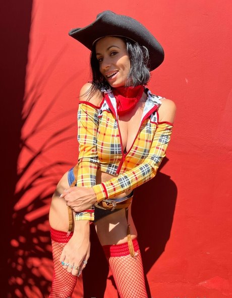 thewildwithyou art star du porno images