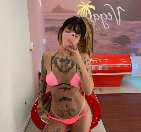 Isa Lopes star naked photo