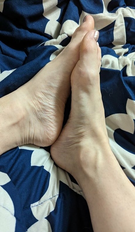 Little Finch actriz atractiva imagen