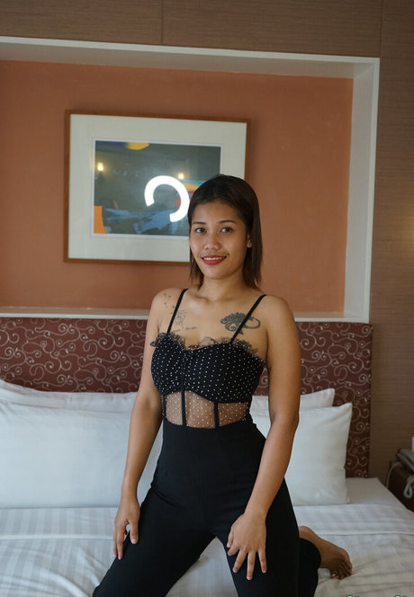 TukTuk Patrol pornstar top picture