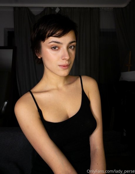 Lady Perse estrella perfecta galerías