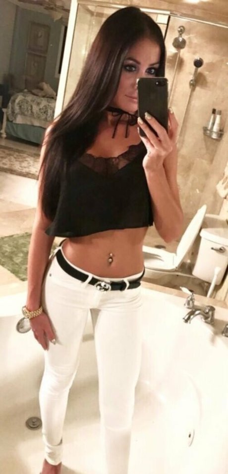 Courtney O Connell actrice érotique galerie