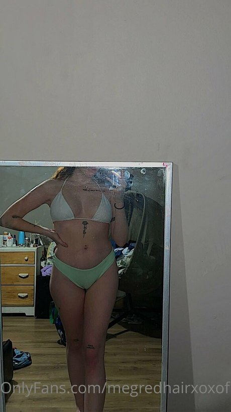 megredhairxoxo tease estrella hd galerías