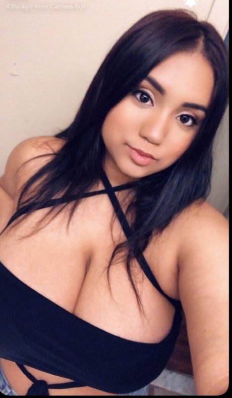 mynamesydalia actriz galería