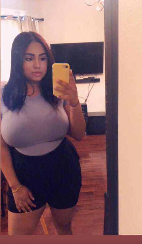 mynamesydalia bonita estrella porno archivo