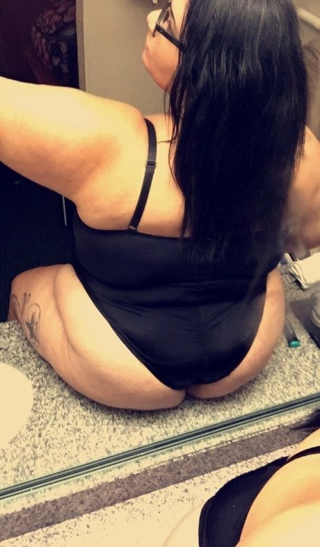 mslovemoriah estrella atractiva fotos