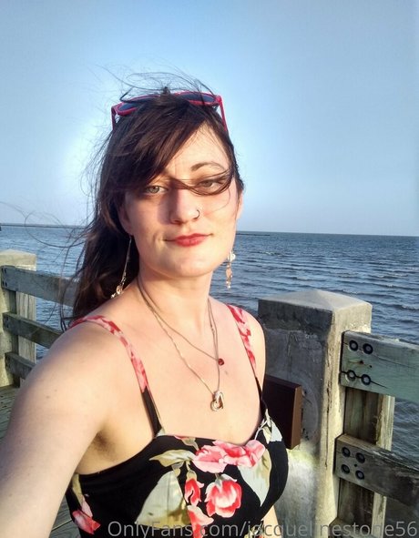 jacquelinestone56 haut étoile archive