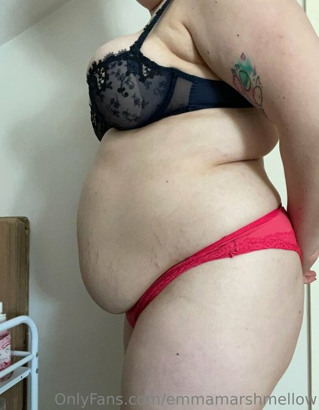 emmamarshmellow modelo caliente foto