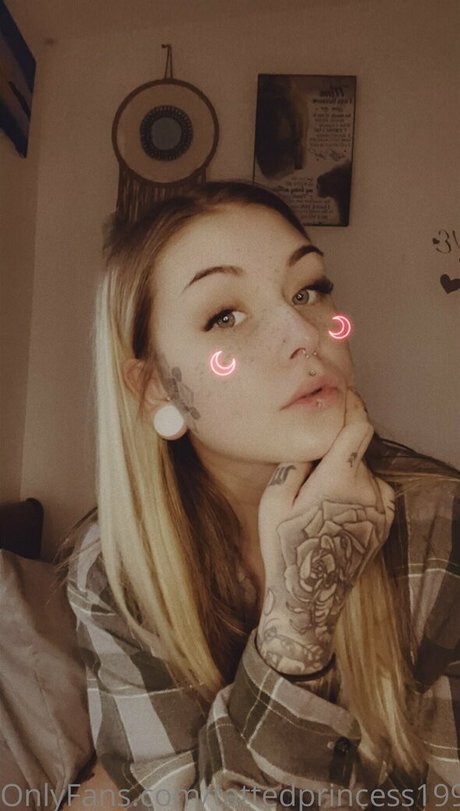 tattedprincess1998 star du sexe image