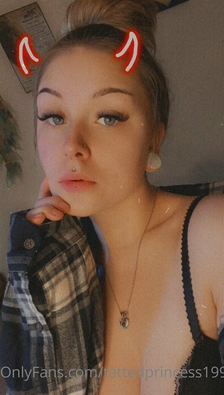 tattedprincess1998 modèle exclusif img