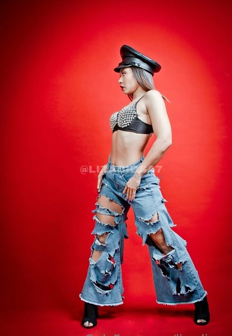 lizadiosa desnudos estrella imágenes