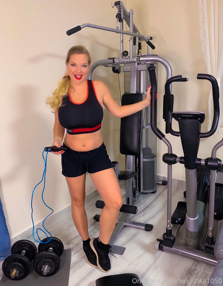 lenushka1050 buena actriz galería