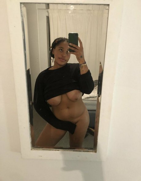 The Mermaid Diaries modelo archivo