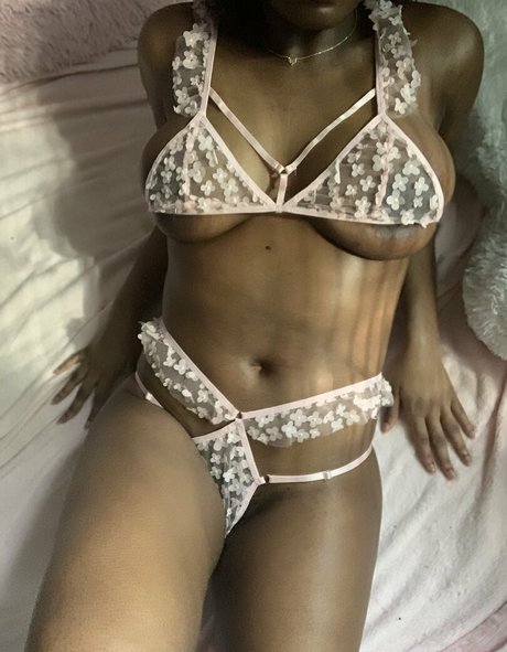 nikkynyxx actrice porno image