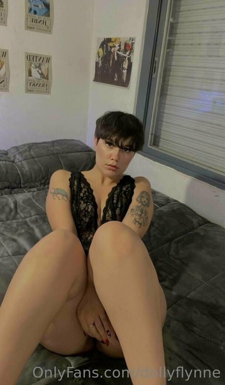 dollyflynne modelo sexual imagen